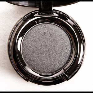 S&M urban decay eyeshadow discontinued...